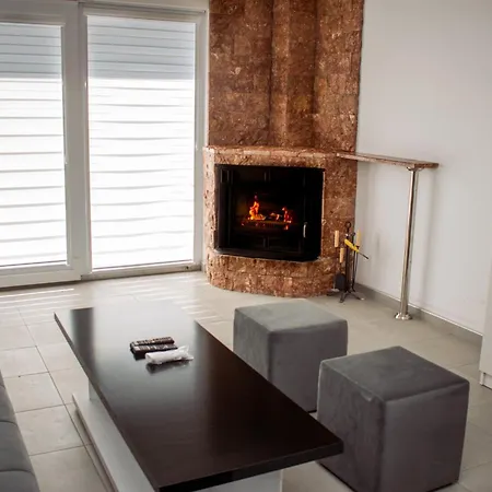 Akish 别墅 比耶利纳