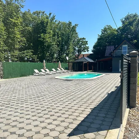 Akish * 比耶利纳